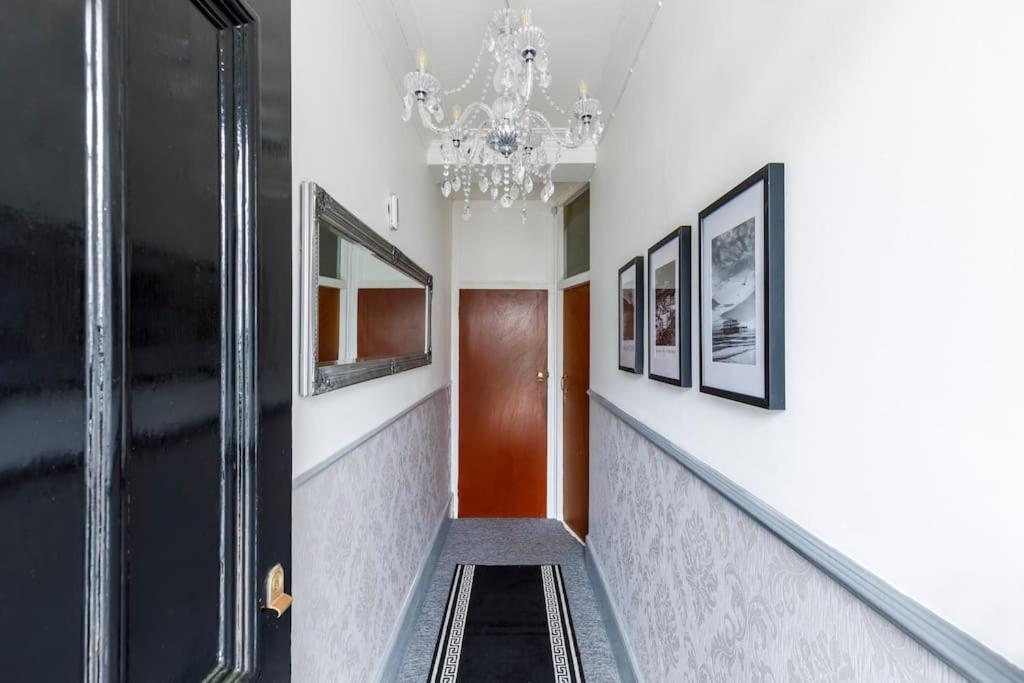 Charming 2 Bedroom Flat In Central Hove With Free Parking ภายนอก รูปภาพ