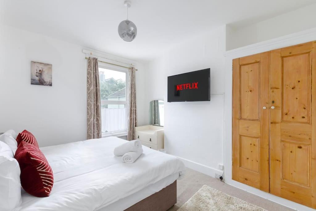 Charming 2 Bedroom Flat In Central Hove With Free Parking ภายนอก รูปภาพ